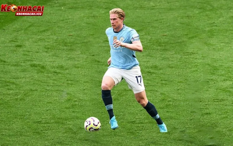 Cầu Thủ De Bruyne – Cầu Thủ Bóng Tài Năng Người Bỉ 2 Vài nét về tiểu sử cầu thủ De Bruyne
